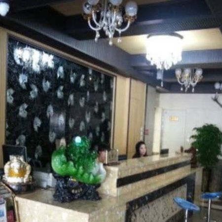 Xinhang Hotel Ουρούμτσι Εξωτερικό φωτογραφία
