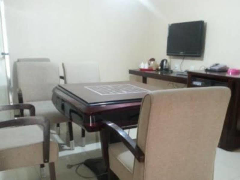 Xinhang Hotel Ουρούμτσι Εξωτερικό φωτογραφία